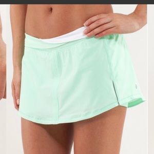 ✨ lululemon ✨mint green skirt
